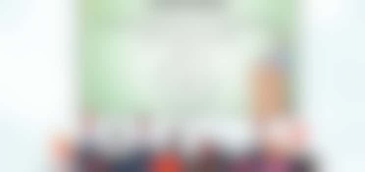 Administratieve hulp organisatie symposium.