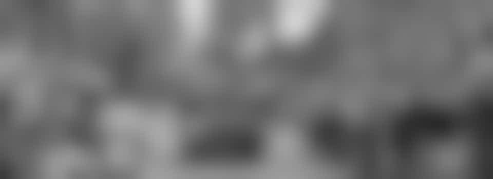 Bevrijdingsviering à la toen: klapstoelen klaarzetten en uitdelen brunch ed.