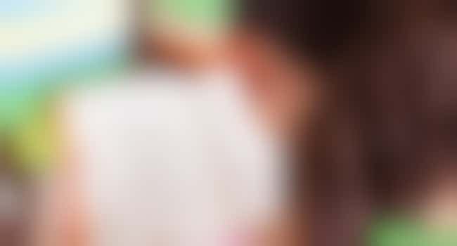 Wie helpt deze lieve meid (9) met lezen?