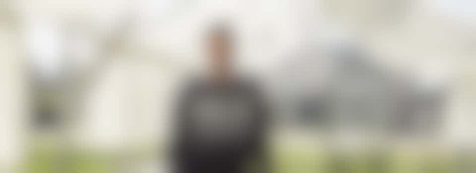 Maak jij onze tuin weer netjes? Laat onze bewoners weer van de tuin genieten!