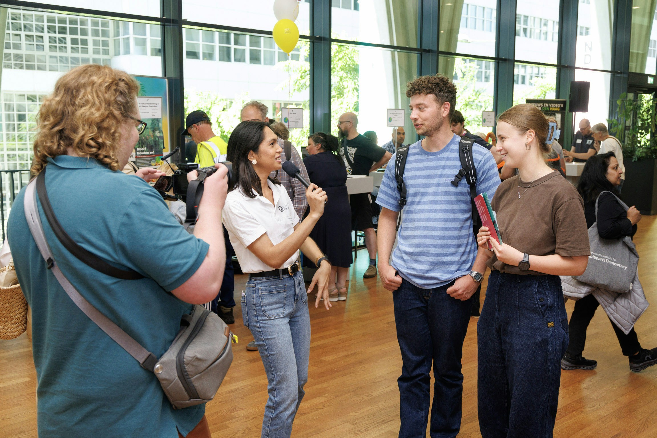 Got a great eye? Join our new team! Film interviews for "Volunteer The Hague Talks" Your camera skills will bring local volunteer stories to life. Apply now!