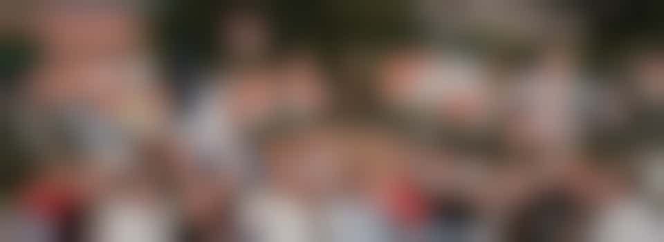 Eigen stage: voetbal geven aan de mini's