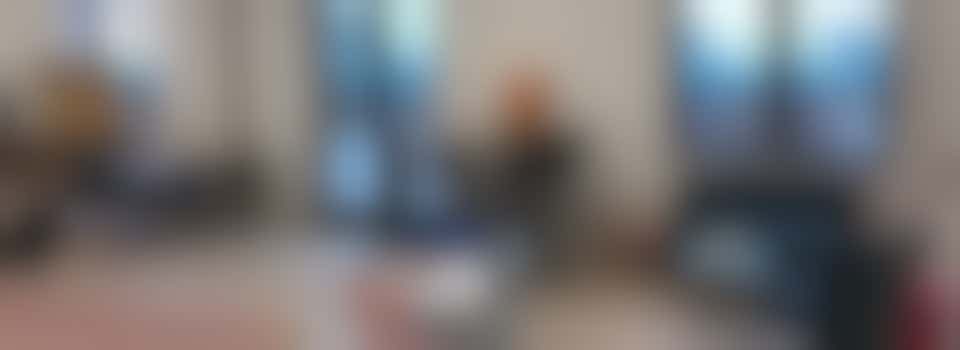 Toegang geven en ontvangen van bewoners die buurtkamer reserveren