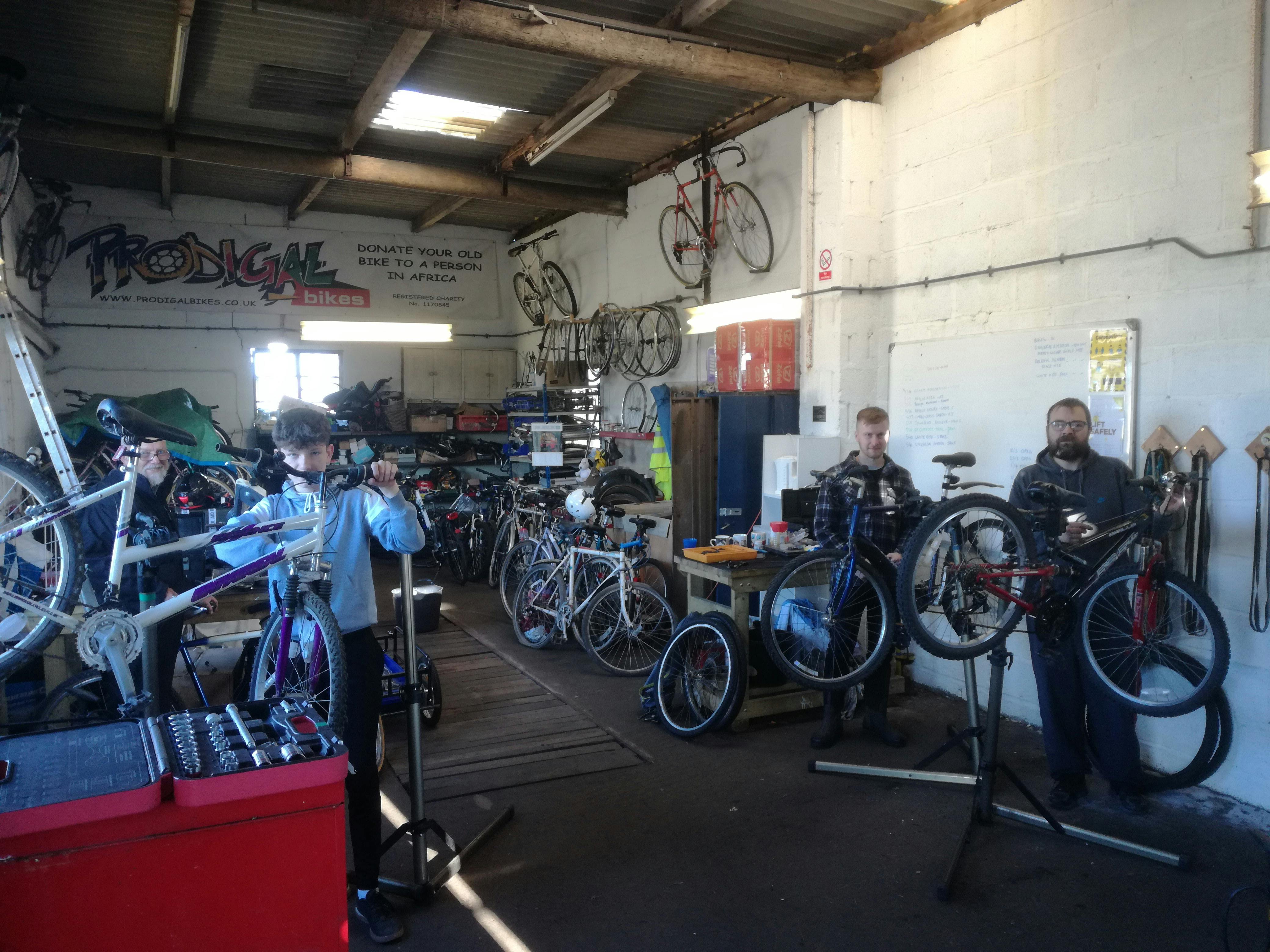 Bike repair shops open near outlet me