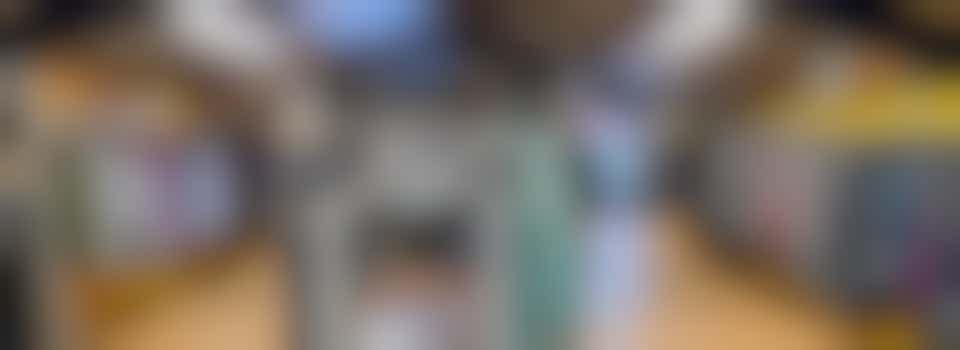 Breng sfeer en stijl in onze kledingafdeling!