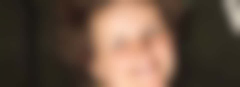 Manou (54) zoekt een tuinier- en kletsmaatje!