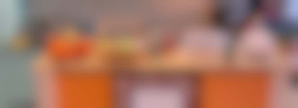 Gastvrouw / man in Speeltuin Noordse Park