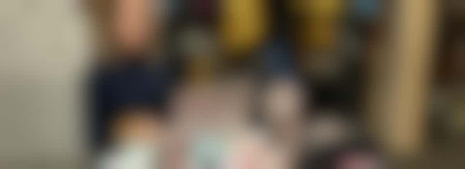 Wij zoeken een sterke, modebewuste vrijwilliger om kledingpakketten te maken!