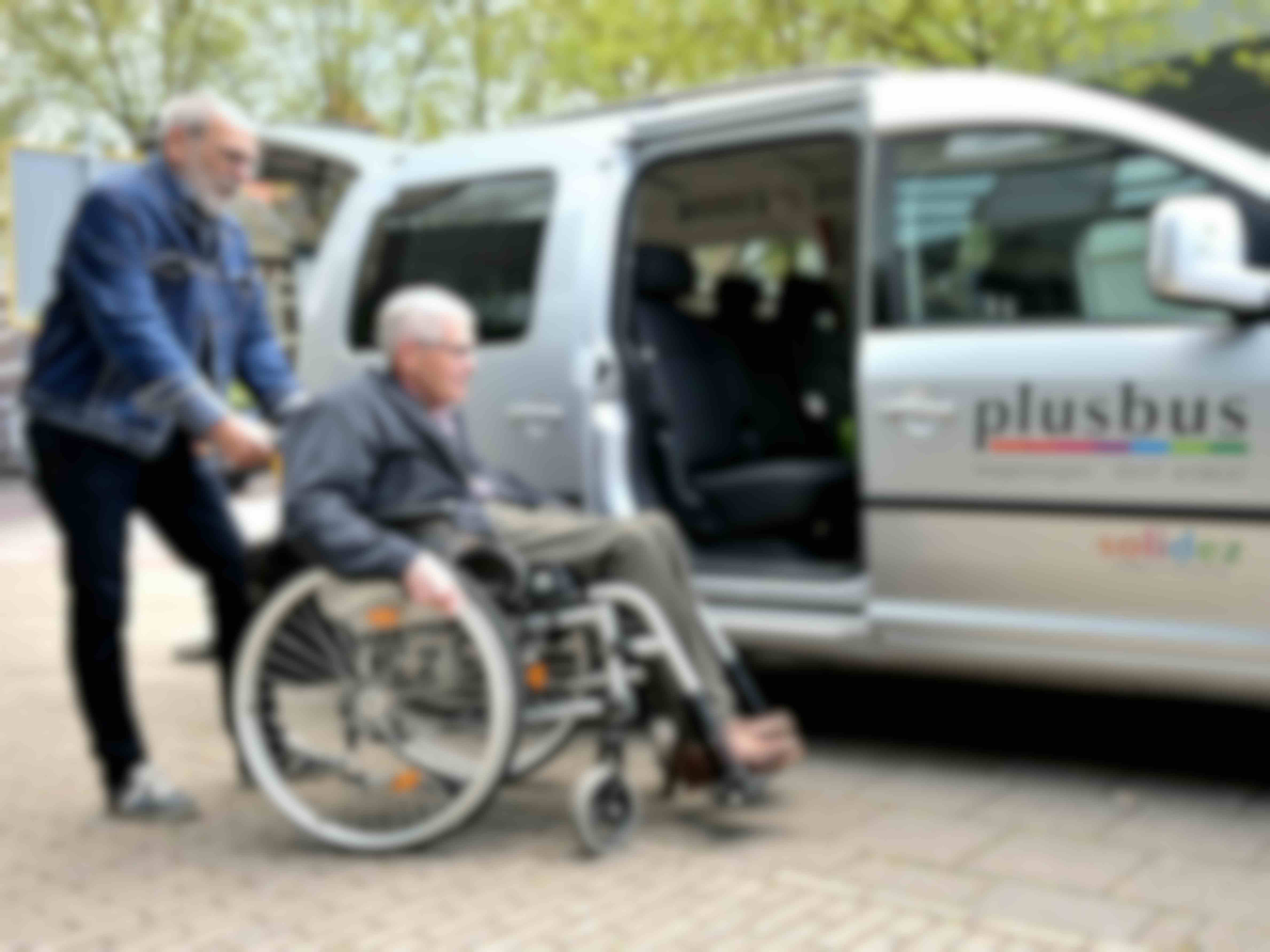  Volunteer Plusbus Driver
