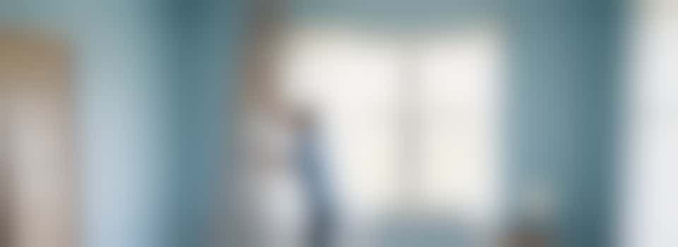 Hulp gezocht wie kan helpen met het ophangen van twee lampen in de slaapkamers?